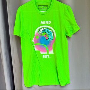 Pink Dolphin “mind set.” NWT tee ◾️ small